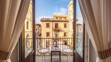 Deluxe Double Room, Balcony, City View | Balcony