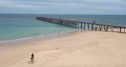 Coastal Comfort Meets Convenience - Your Ideal Beach Getaway