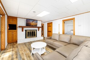 Smart TV, videojuegos y libros 