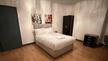 Rom, 1 soverom, balkong, byutsikt | 1 soverom