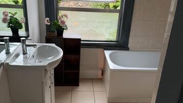 Shared Dormitory, 1 Bedroom, Balcony, Garden View | Bathroom