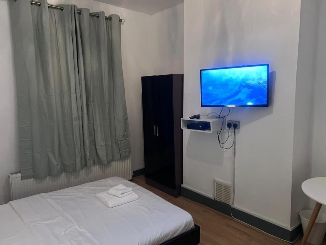 1 bedroom