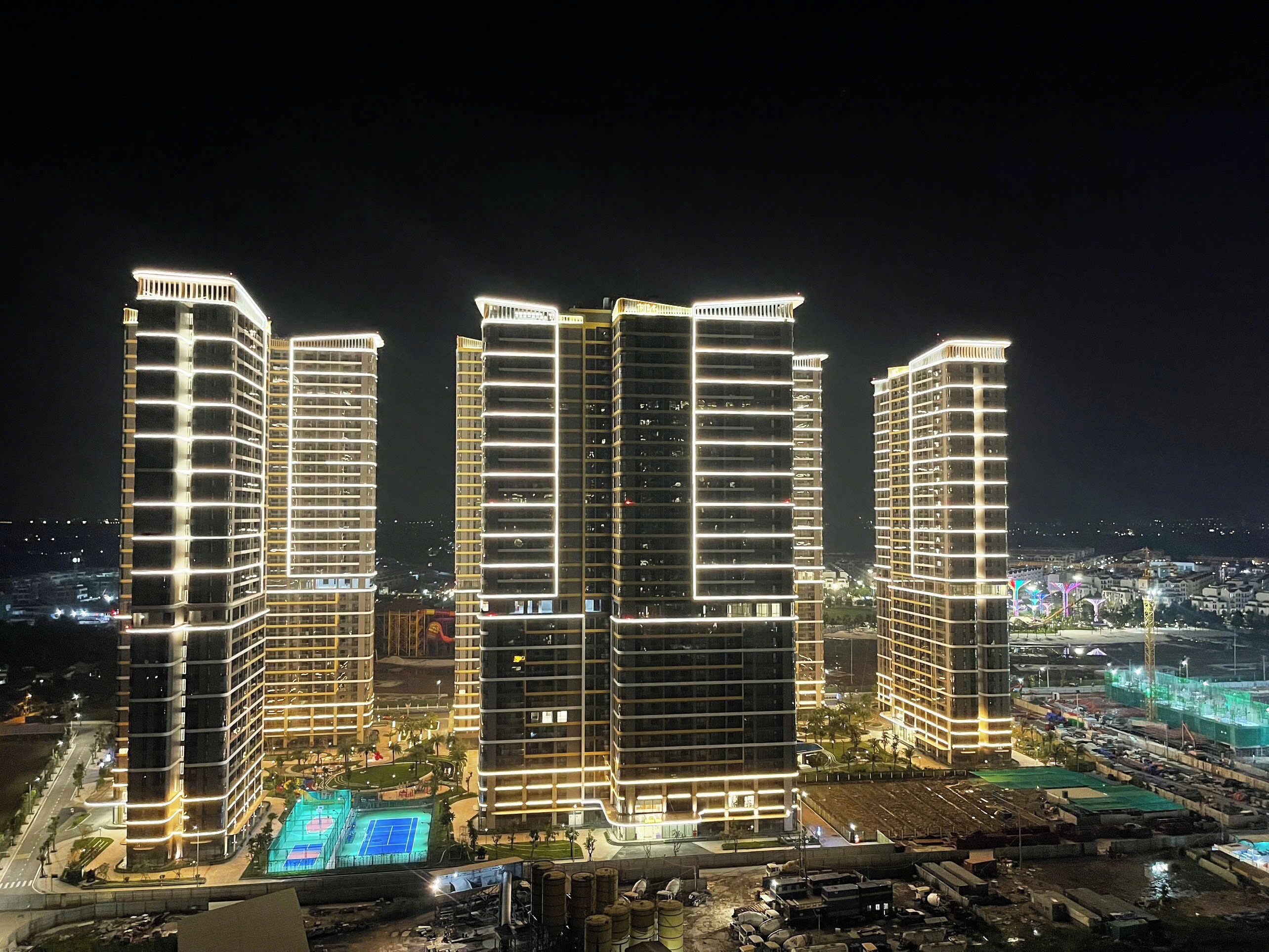 Deluxe Studio, Balcony, River View | View from room