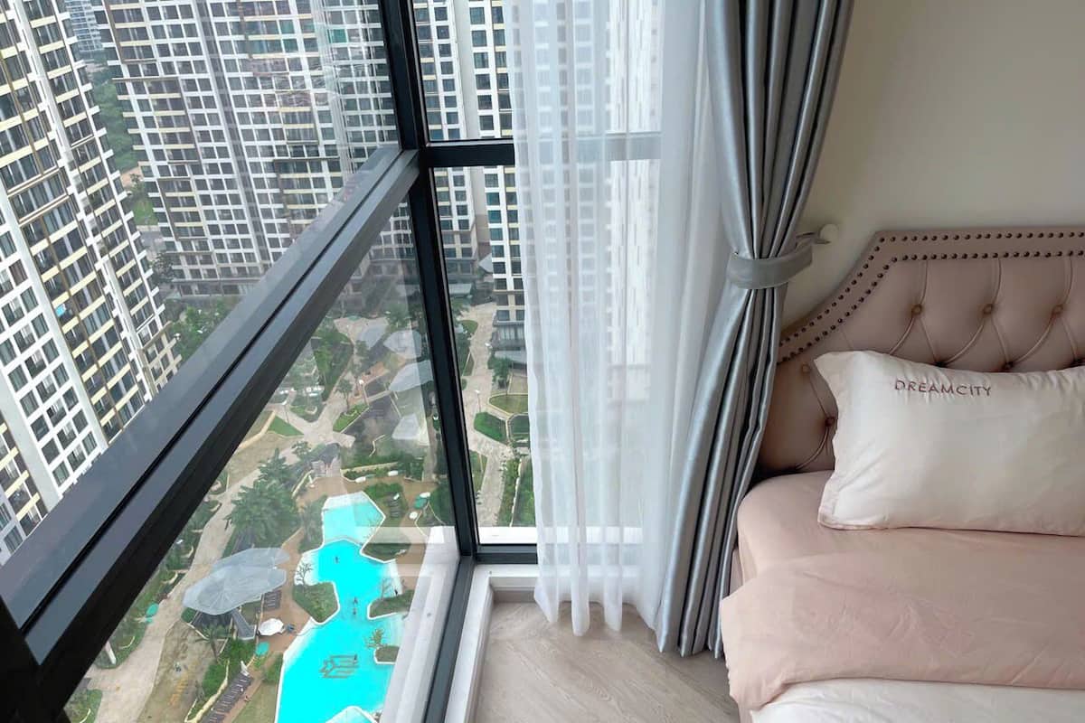 Apartemen Premium, 2 kamar tidur, balkon, pemandangan kolam renang | Pemandangan dari kamar