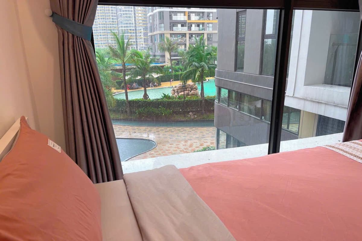 Apartemen Deluks, 1 kamar tidur, balkon, pemandangan kolam renang | Pemandangan dari kamar