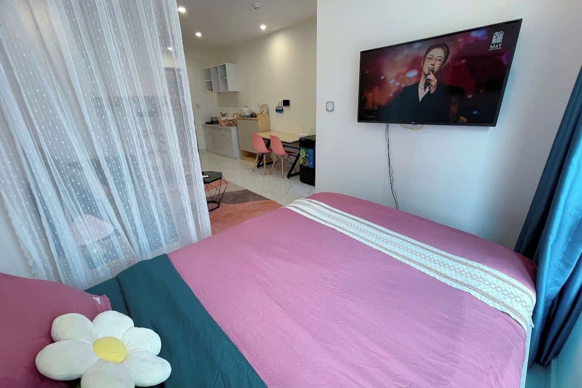 Studio Comfort, pemandangan halaman | Wi-Fi gratis dan dapat diakses tamu berkursi roda