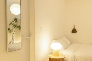 Room - Like urhome_Line2 Gangnam 14min Jamsil, Hongdae 25 (Seoul)