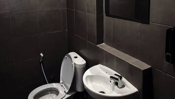 Superior Double Room | Bathroom