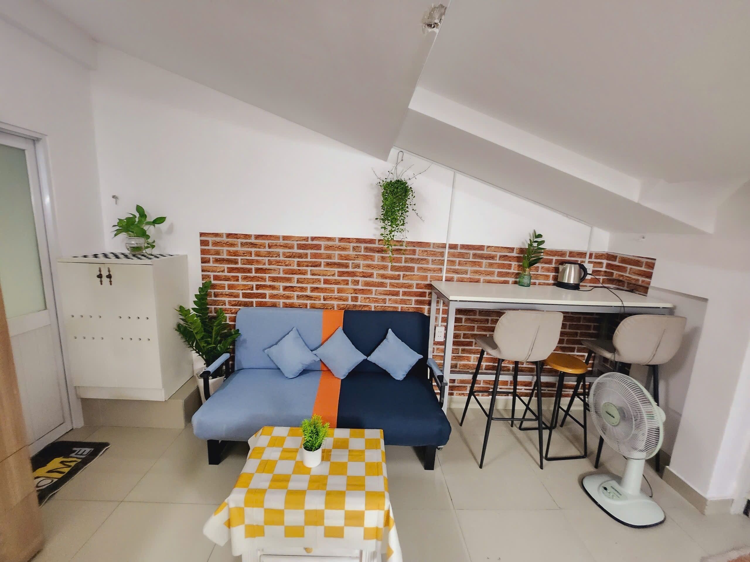 In-room safe, soundproofing, iron/ironing board, free WiFi