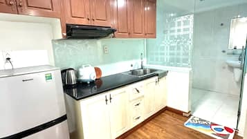 Standard Apartment | Private kitchen | Fridge, microwave, rice cooker, mixer