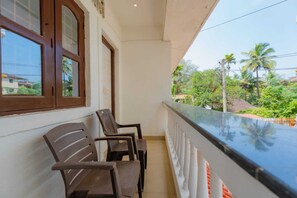 Family Quadruple Room, Park View | Laptop workspace, free WiFi