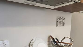 電子レンジ、コンロ