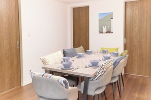 Living area - Ars Garden Omori (Tokyo)