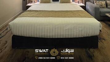 Double Room | In-room safe, iron/ironing board, free WiFi