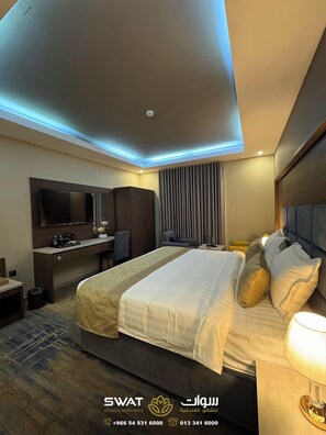 In-room safe, iron/ironing board, free WiFi - SWAT SERVICED APARTMENTS 5 (Eastern Province, Al Khobar)