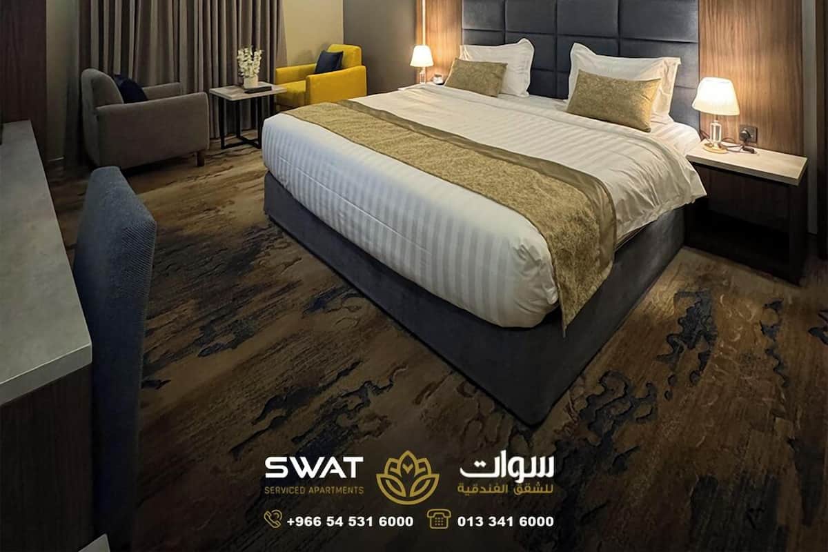 Family Suite | Pillowtop beds, minibar, in-room safe, iron/ironing board