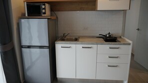 อพาร์ทเมนท์, ระเบียง, วิวภูเขา | ครัวขนาดเล็กส่วนตัว