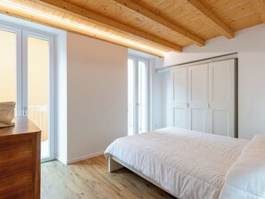 2 bedrooms, free WiFi
