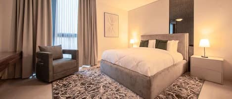 5 bedrooms, iron/ironing board, free WiFi, bed sheets