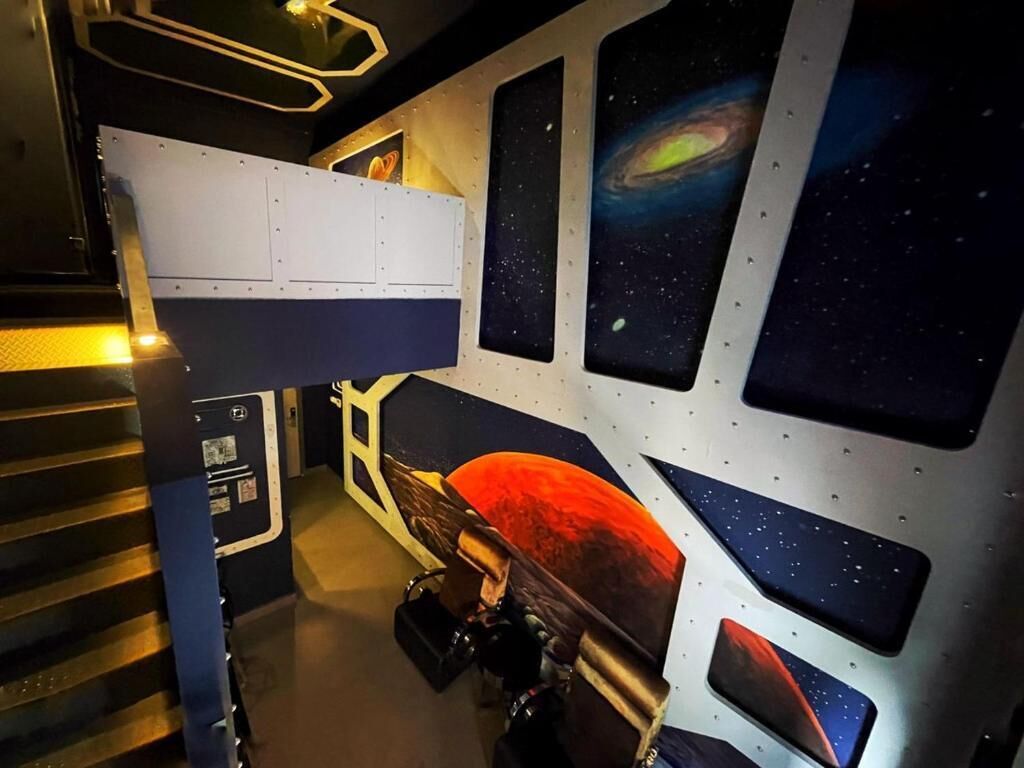 Desk, iron/ironing board, free WiFi