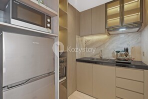 Căn hộ, 2 phòng ngủ, quang cảnh thành phố | Bếp riêng | Tủ lạnh, lò vi sóng, bếp nấu, nồi cơm 