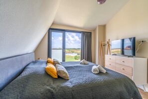 Villa | 4 bedrooms, individually furnished, iron/ironing board, bed sheets - Modern, Luxurious and Sustainable Nature Villa (De Waal)