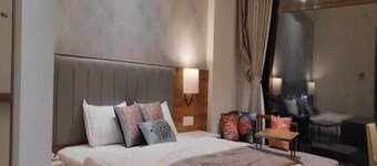 Hotel O Kadodara Surat Formerly Rolex