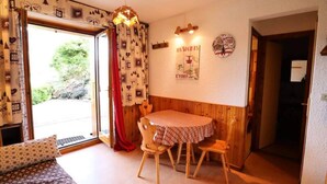 Interior - Apartment in Areches Beaufort Ski Access (Beaufort)
