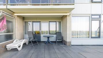 Căn hộ | Ban công