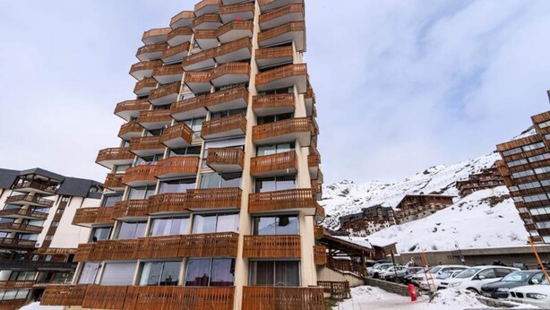 Unclassified image, 1 of 3, button - Holiday Home in Peclet Near Ski Slopes (Les Belleville)