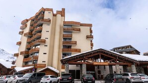 Unclassified image, 3 of 3, button - Holiday Home in Peclet Near Ski Slopes (Les Belleville)
