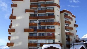 Unclassified image, 2 of 3, button - Holiday Home in Peclet Near Ski Slopes (Les Belleville)