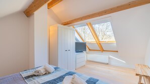 Rumah | 4 kamar tidur dan setrika/meja setrika