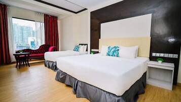 Phòng 3 Deluxe | Bàn, bàn ủi/dụng cụ ủi quần áo, truy cập Internet không dây miễn phí