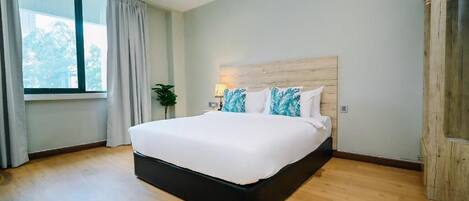 Kamar Double Deluks | Meja kerja, setrika/meja setrika, dan Wi-Fi gratis