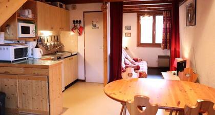 33m2 Duplex for 4 People in a Quiet Area