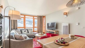 Living area - Monarchs 717 (Bourg-Saint-Maurice)