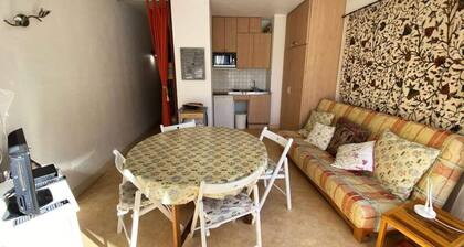 Apartment in Ayre Near Ski Bus Stop