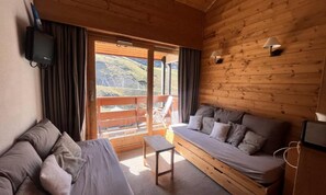 Living area - Pralin 1111 (Les Allues)