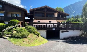 Exterior - Apartment With Breathtaking Views of the Drus (Chamonix-Mont-Blanc)