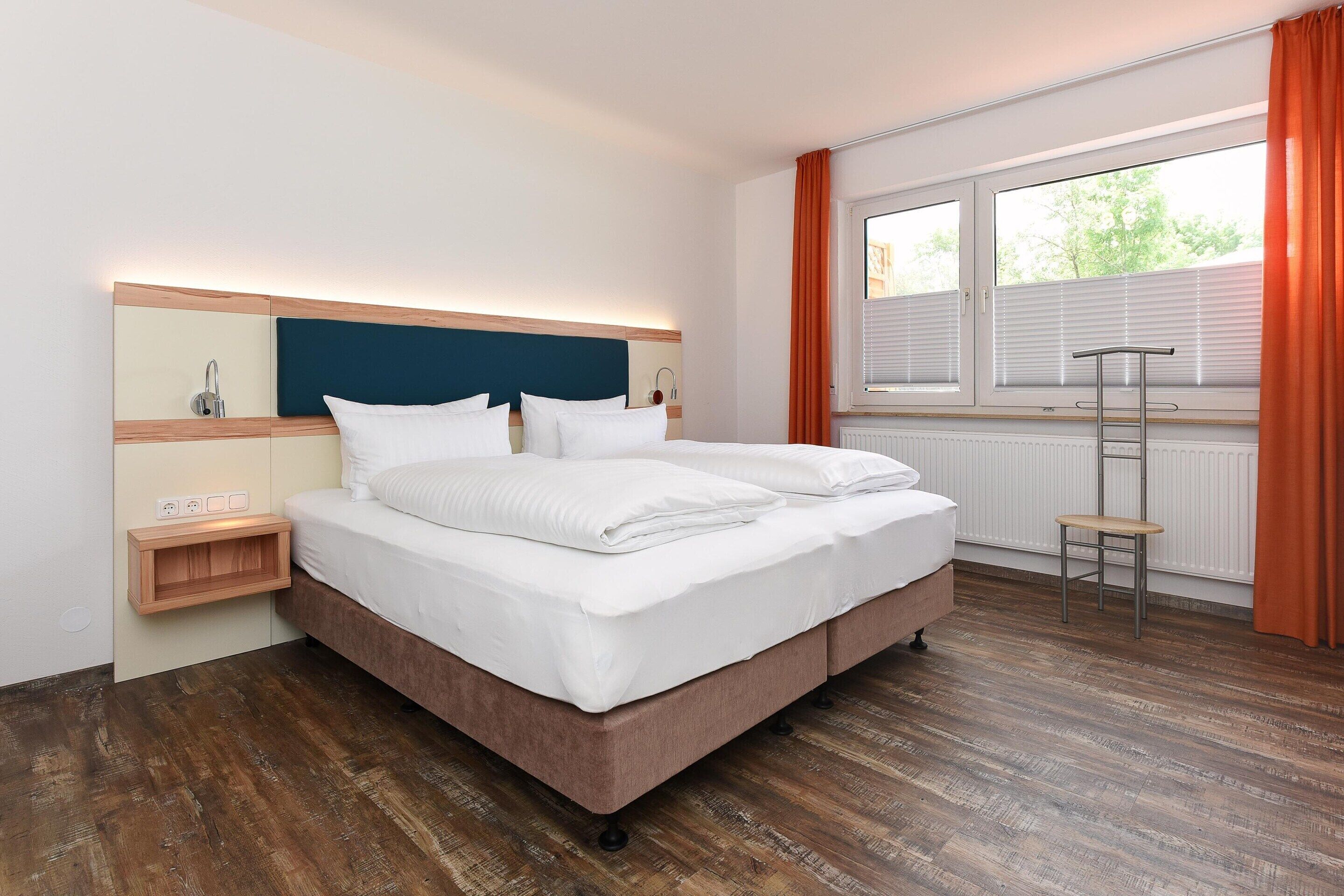 Apartemen | 2 kamar tidur dan dilengkapi dengan perabotan berbeda-beda