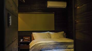 Internet, bed sheets