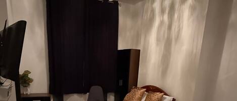 1 chambre, accès Internet, draps fournis