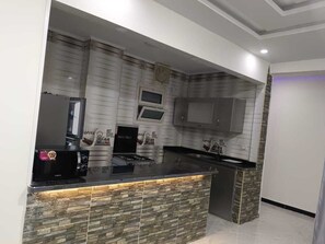 Fridge, microwave, oven, stovetop - Royal Palace 30 Home (Hurghada 1)