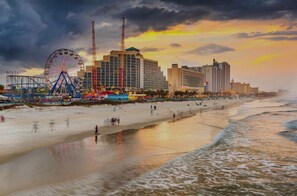 Beach nearby - Intercoastal Home Near Downtown Daytona Beach (Daytona Beach)