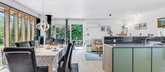 "Naema" - 500m from the sea by Interhome