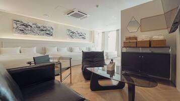 1 habitación, tabla de planchar con plancha, wifi y ropa de cama