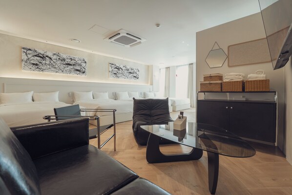 1 habitación, tabla de planchar con plancha, wifi y ropa de cama