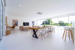 Interior - Luxury Villa at Palm Hills GolfClub PH4A (Cha-am)