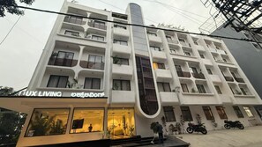 Property entrance - Lux Living Hotel (Bengaluru)